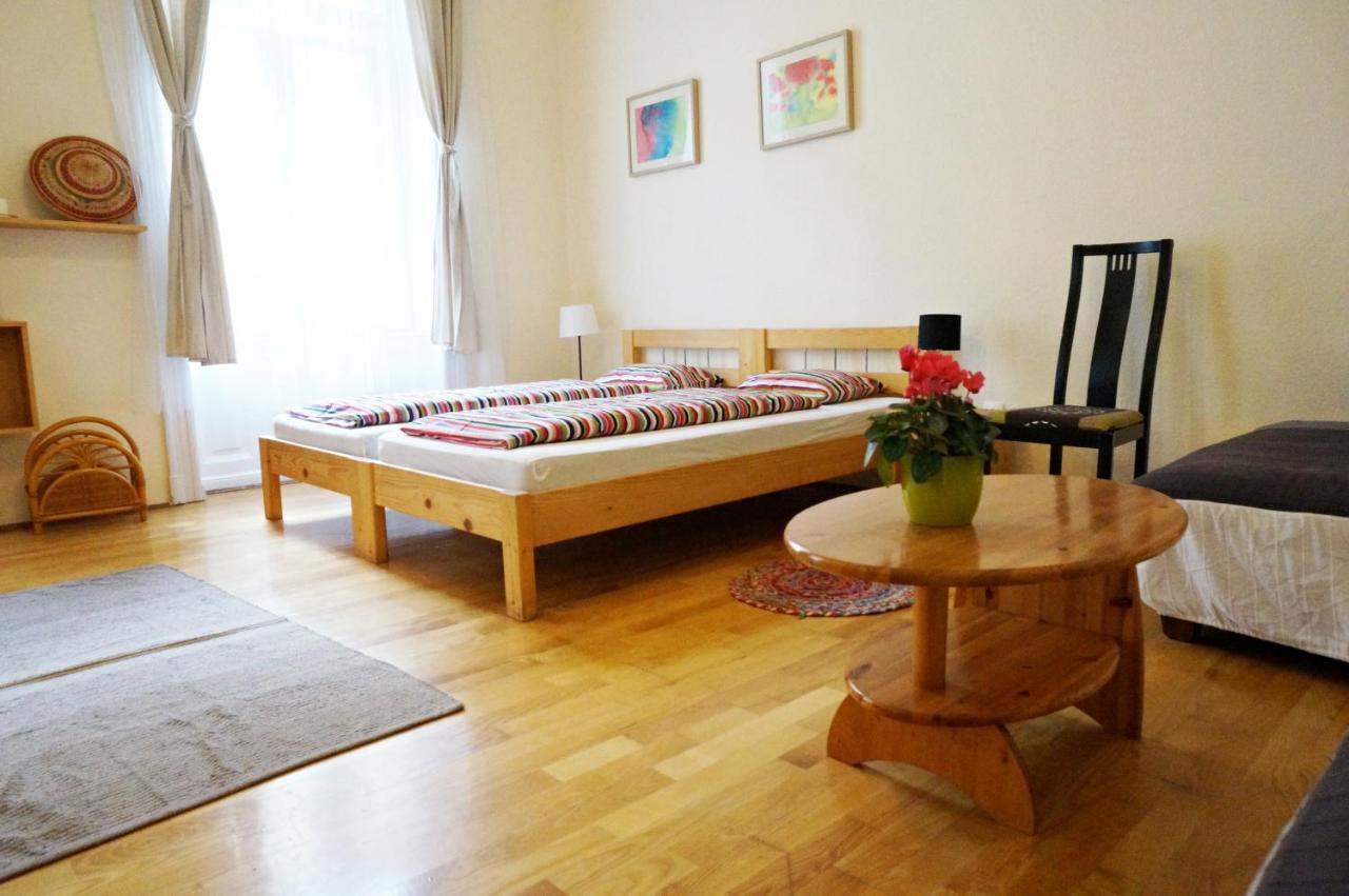 Smile-Inn Budapest Eksteriør billede